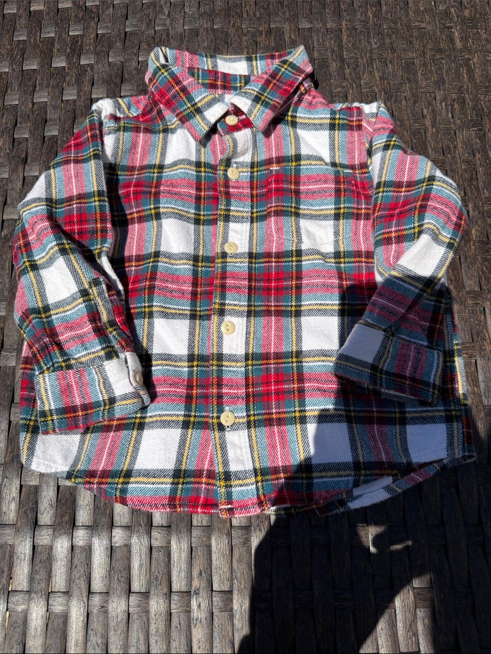 GAP Shirt